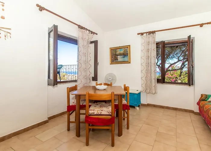 Semesterbostad Agnese Isola Rossa (Sassari)