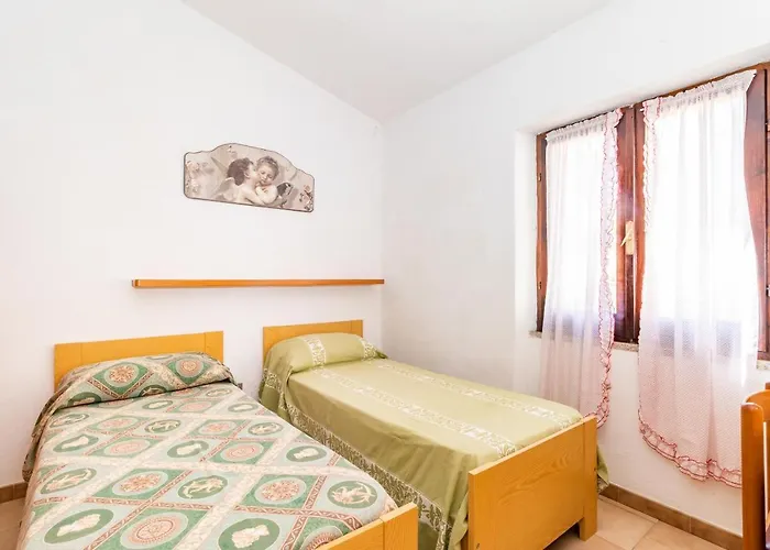 Semesterbostad Agnese Isola Rossa (Sassari)